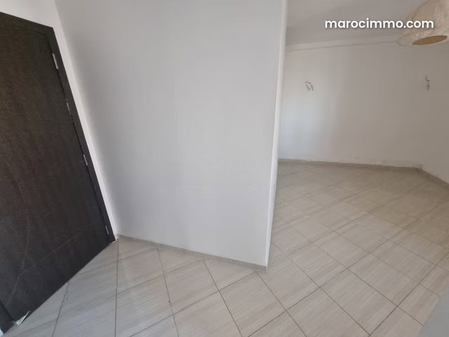 Vente d'un bel appartement à Hay Mohammadi. Surface totale 47 m². Conciergerie à disposition, système de climatisation — 3