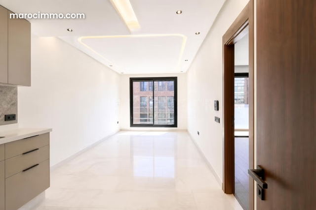 Studio moderne avec balcon à louer – Abdelmoumen, Casablanca — الدار البيضاء