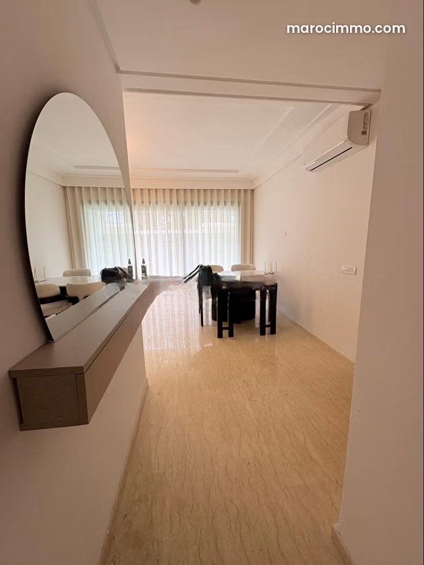 Furnished Garden-Level Apartment with Terrace and Garden in CFC Casablanca — Casablanca