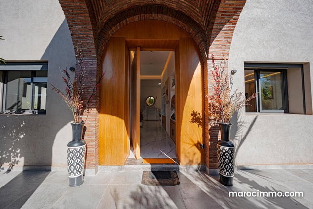 ⸻ Villa moderne avec piscine privée – 500 m² de terrain — 2