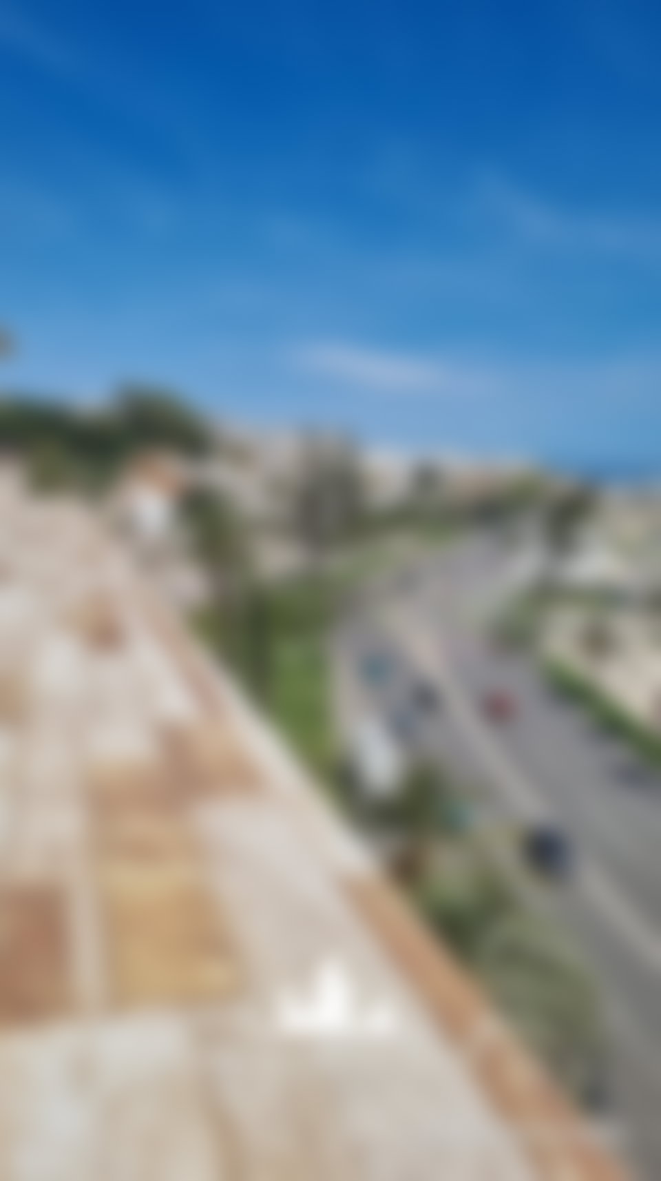 شقة مفروشة بإطلالة بحرية للإيجار بحي دي لا بلاج طنجة