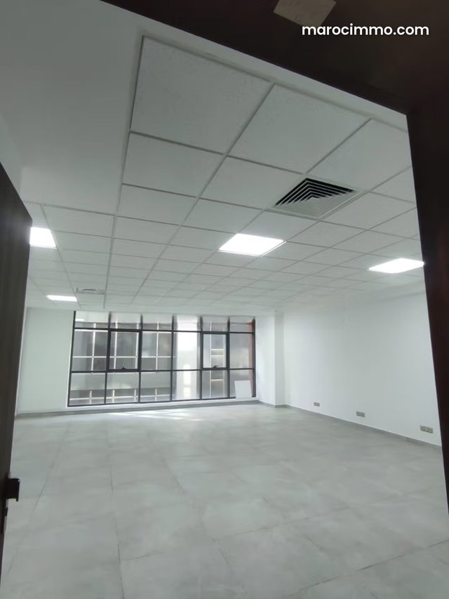 À louer – Plateau de bureau 73 m² à Sidi Maarouf — 3