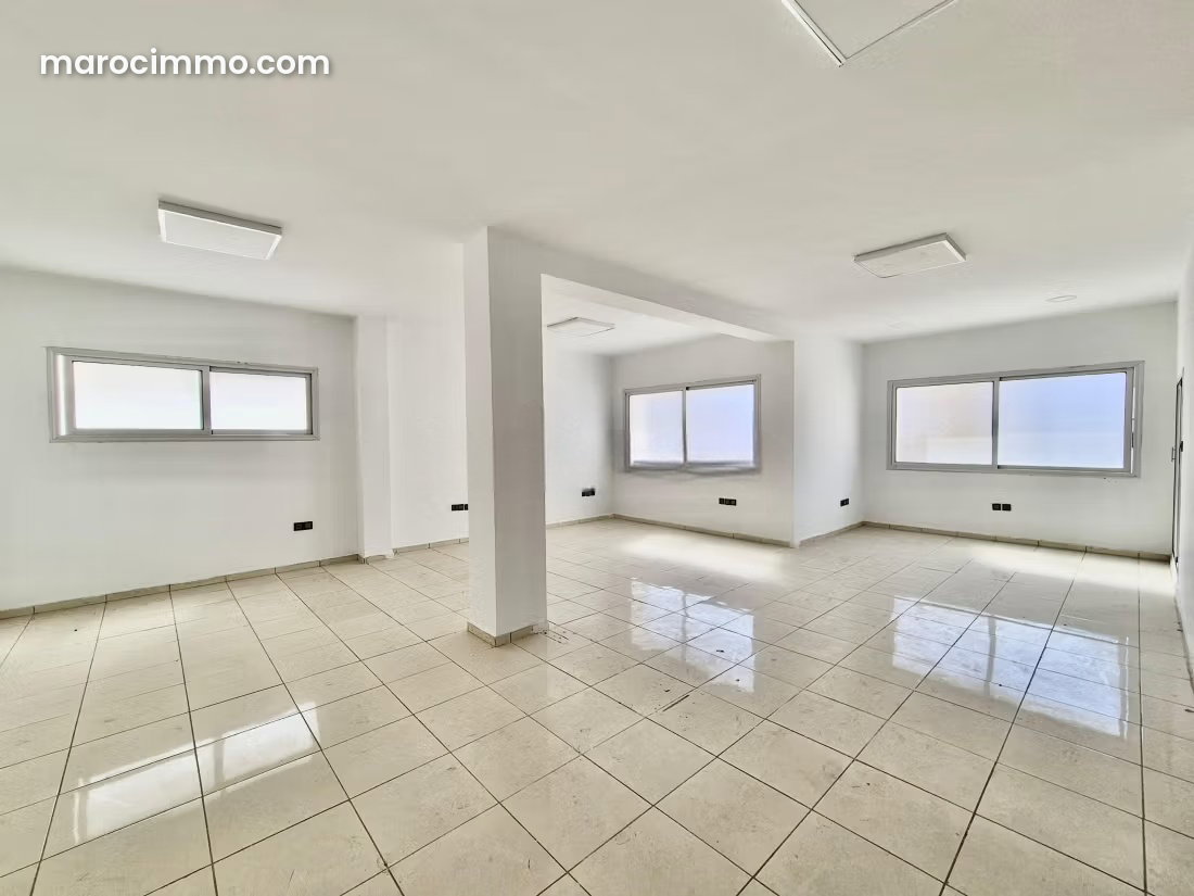 65 m² open-plan office for rent in Derb Omar, Casablanca — Casablanca