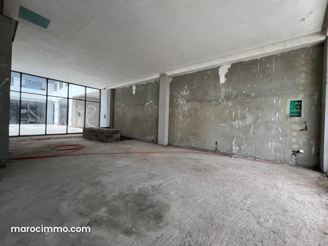 225 sqm high-end commercial premises in Ville Verte, Bouskoura — Bouskoura