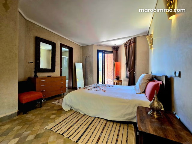 Villa 4 suites longue durée sur 1ha à 15min centre — 5
