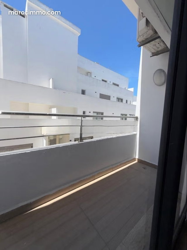 À louer – Appartement salon chambre au quartier Les Princesses — 4