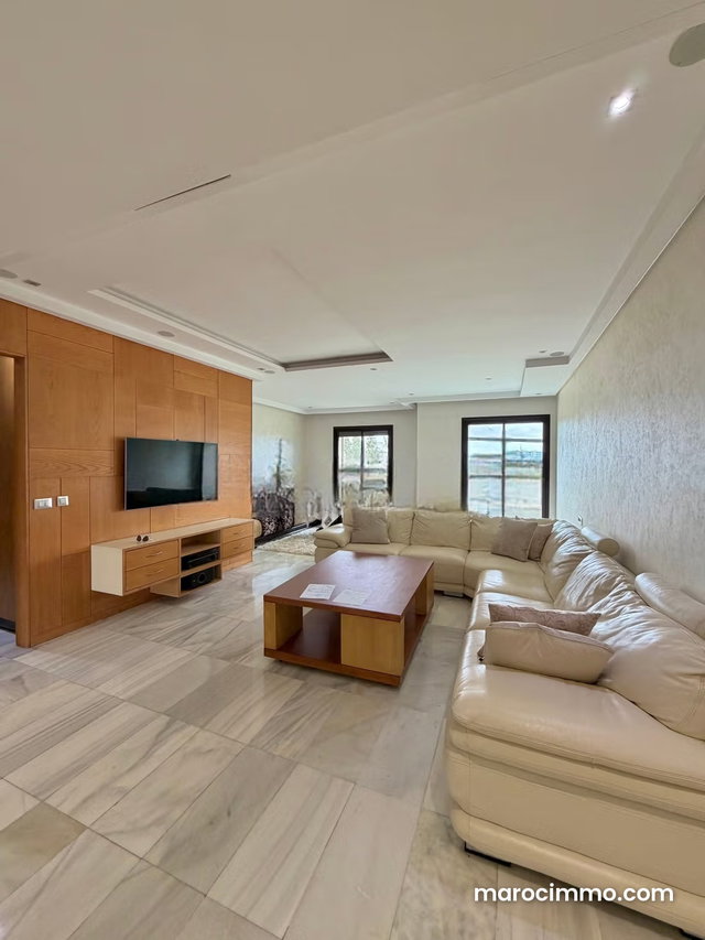 À vendre – Appartement traversant à Ville Verte Bouskoura dans une résidence avec piscines — 2