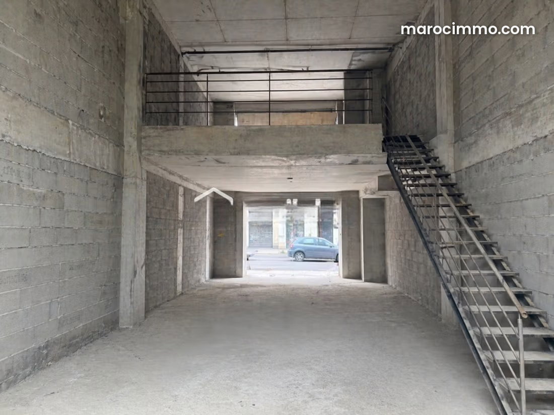Local commercial 130 m² à louer au Maarif Casablanca — Casablanca