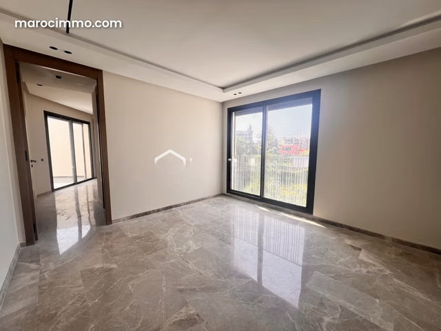91 m² Apartment for Sale in Casablanca — 2