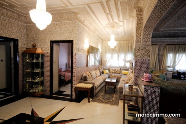 2-Bedroom 208 m² Apartment on Rachidi Boulevard in a Quiet Area — 3