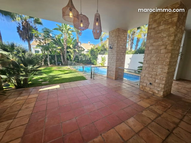 A vendre villa haut standing darb boizza — 2