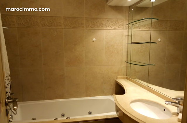 Opportunity to seize furnished 2-bedroom apartment at root — 2