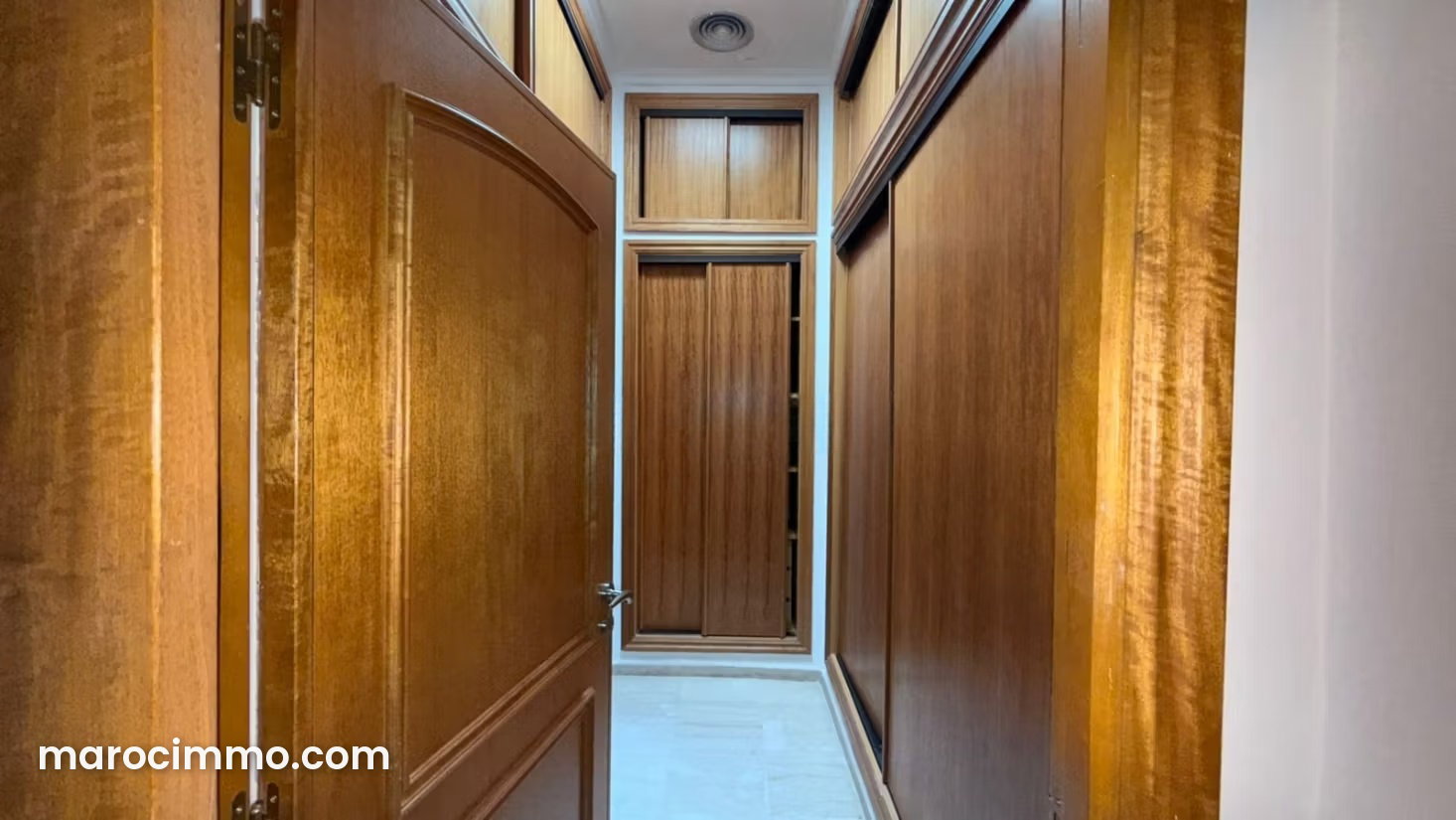 Furnished Apartment with Terrace in Hivernage, Marrakech — Marrakesh