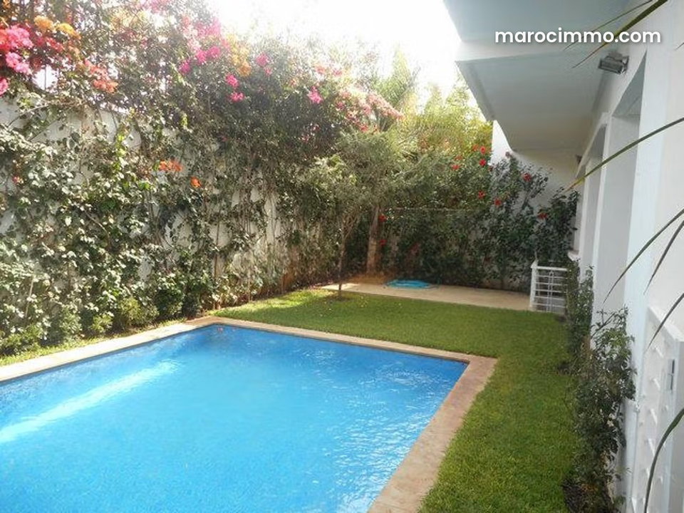 Villa 420m A Ain Diab Proche Morocco Mall