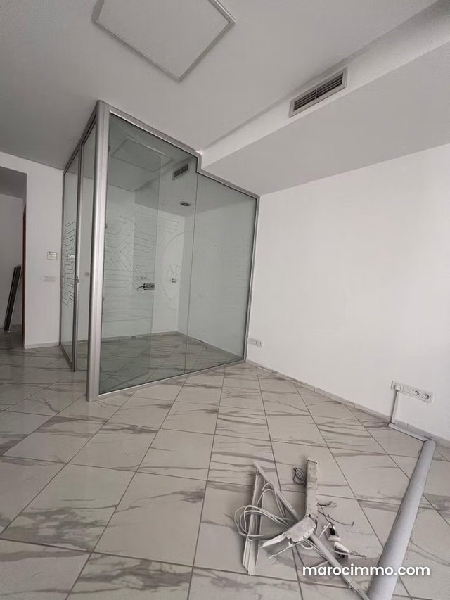 Location bureau business center tanger — 2