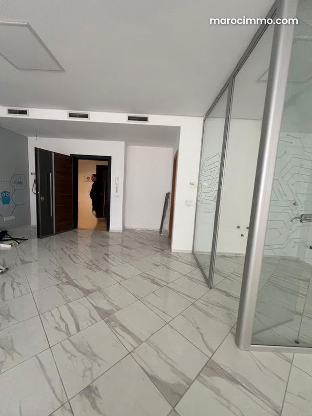Location bureau business center tanger — Tanger