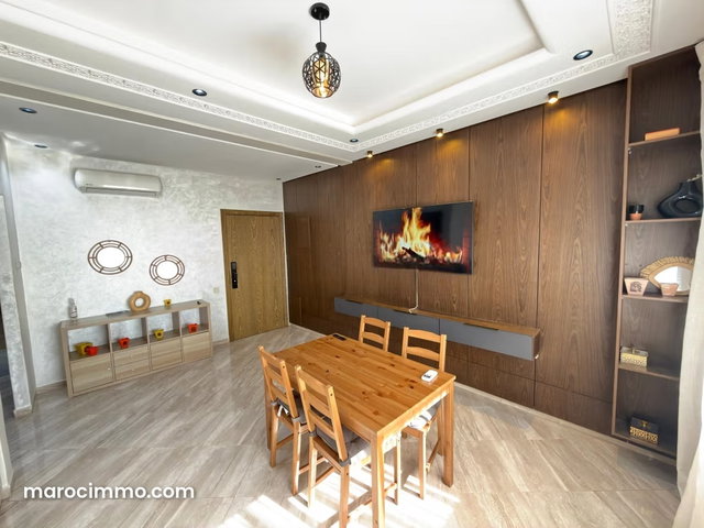 For Sale: Apartment on Route de Safi. 2 Comfortable Bedrooms. Secure Door, Satellite Dish — 4