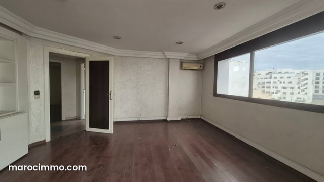 A louer bureau 220m2 Maarif — 4