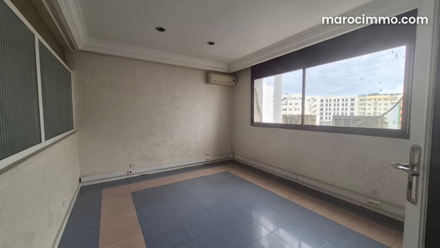 A louer bureau 220m2 Maarif — 5