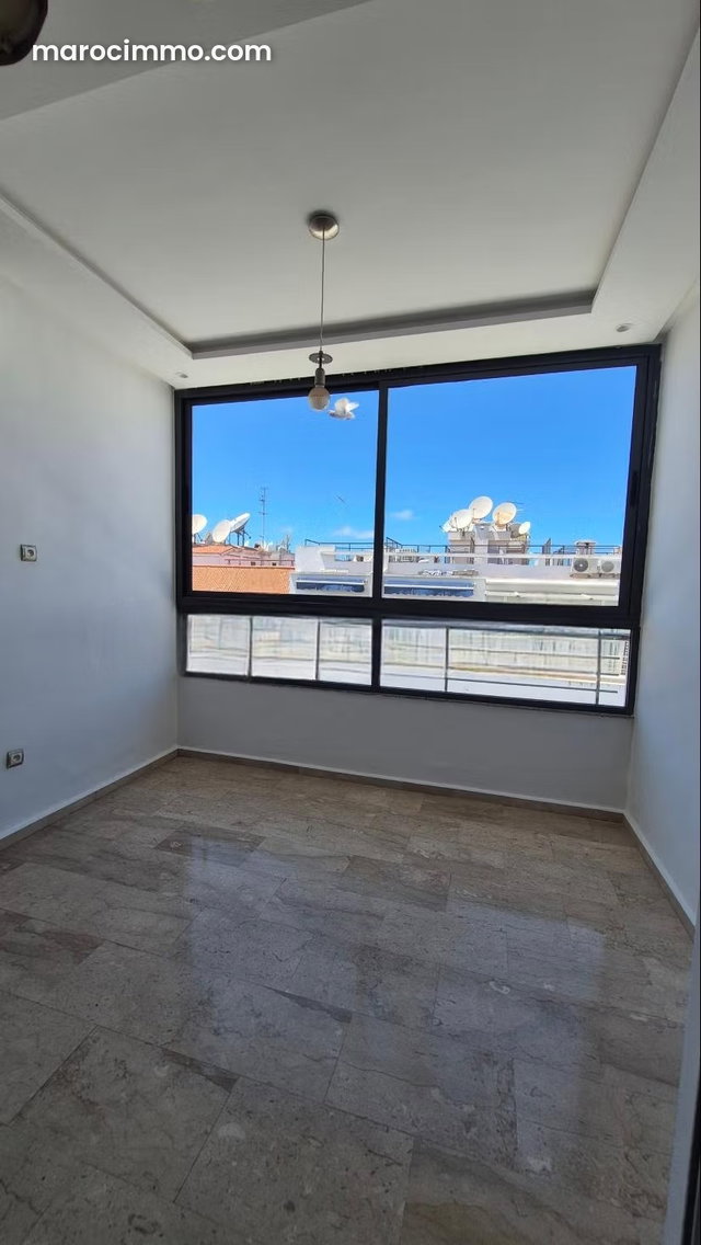 A louer Appt 200m2 2ch Racine — 3