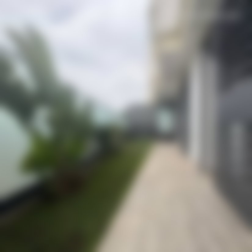 125 m² Apartment, 3 Bedrooms, Terrace and Garden, Californie