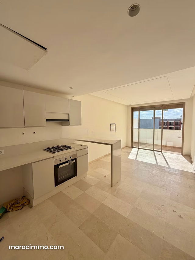 À louer — Appartement salon chambre, proche de l’Hôpital Cheikh Khalifa — Casablanca