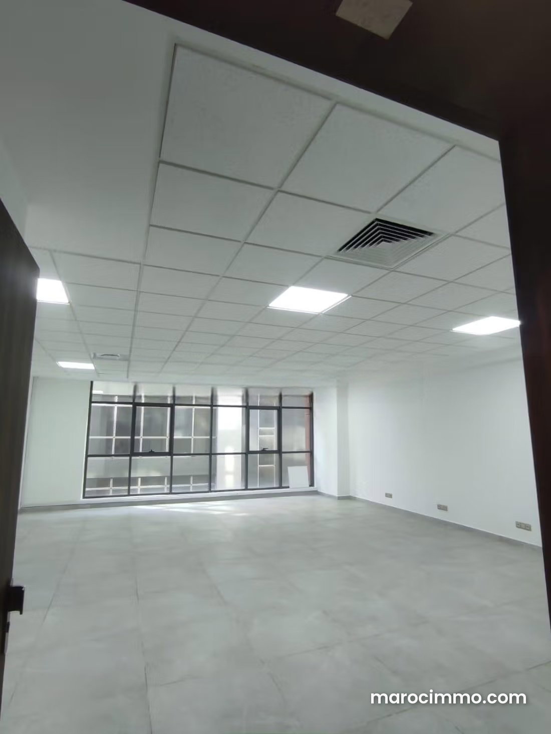 73 sqm office for rent in Sidi Maarouf, Casablanca — Casablanca