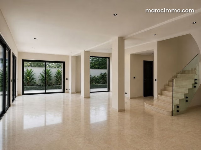 Rarely Renovated Villa for Sale — 3