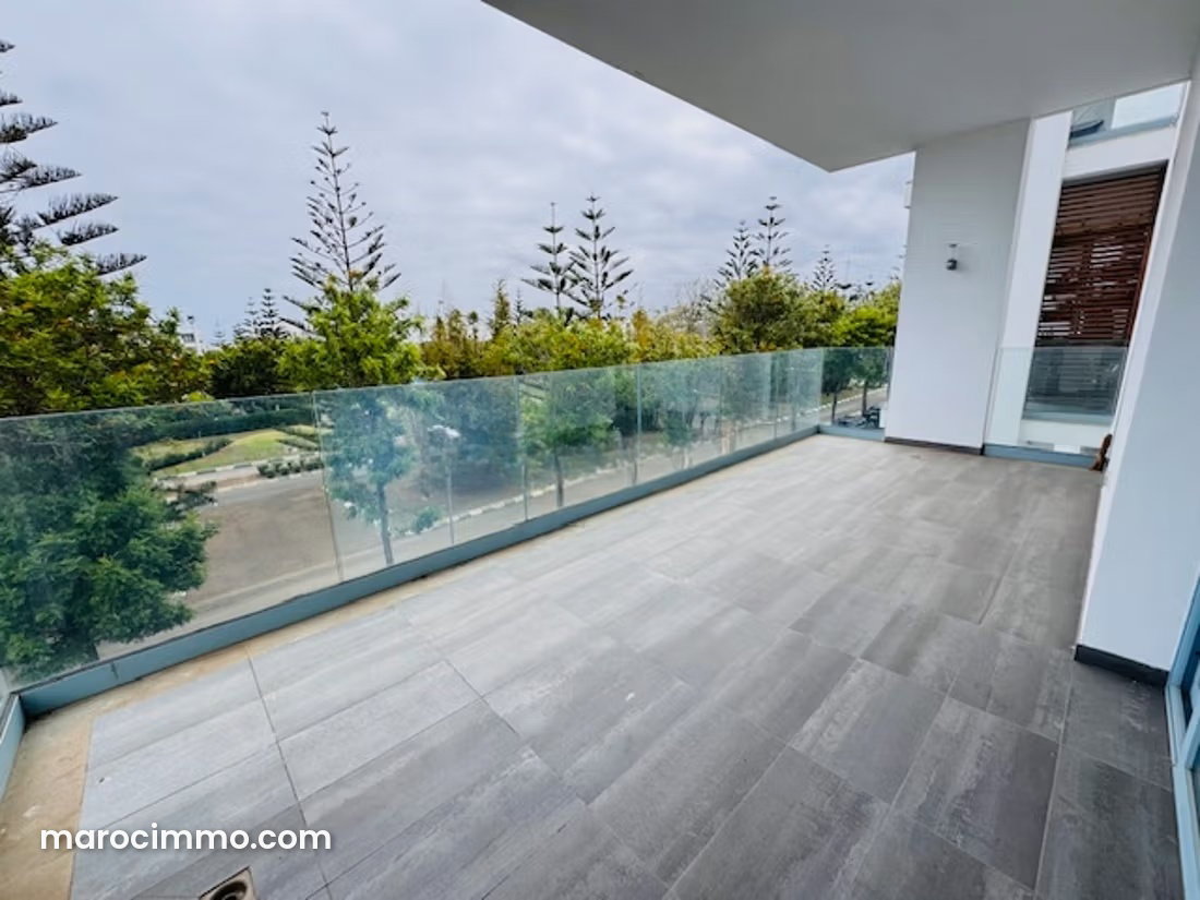 New 98 m² apartment with sea views, Oued Cherrat Beach, Bouznika — Bouznika