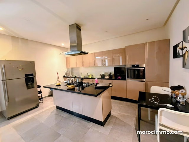 Villa moderne à la vente dans résidence golfique sécurisée Agdal — 4