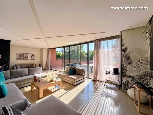 Villa moderne à la vente dans résidence golfique sécurisée Agdal — 3