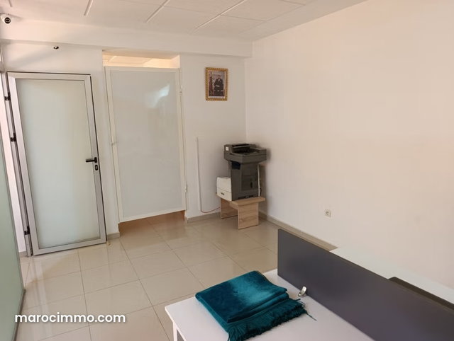 Bureaux à Nassim 1. Superficie 42 m² — 4