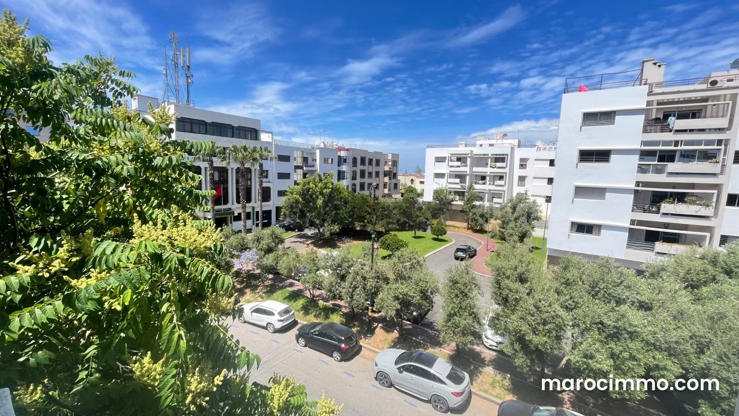 Appartement 3 chambres à Riyad Rabat avec terrasse et garage — Rabat