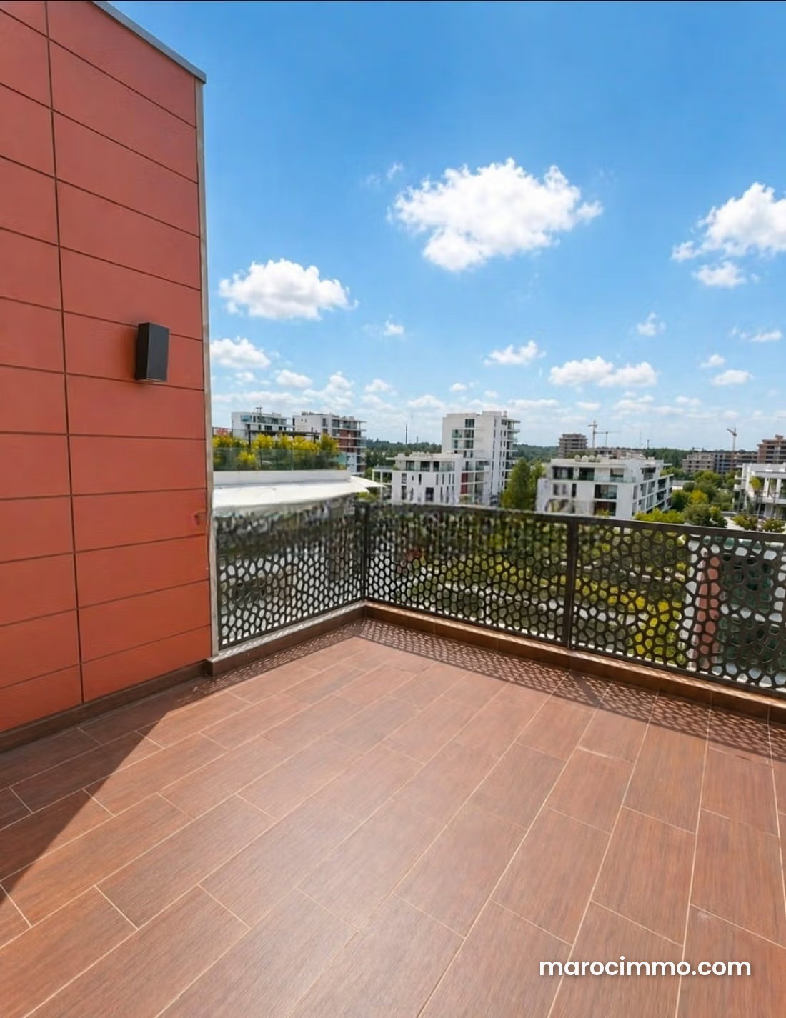175 m² Apartment with Terrace in Souissi, Rabat — Rabat