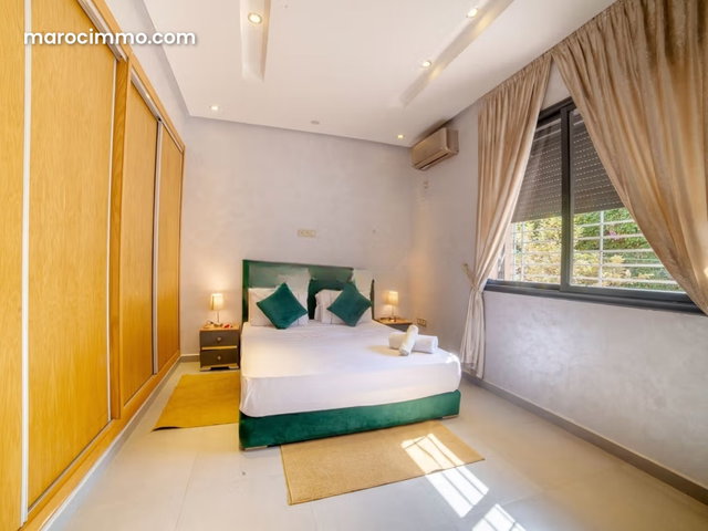 Villa 5 chambres avec piscine privée – Location longue durée — 3