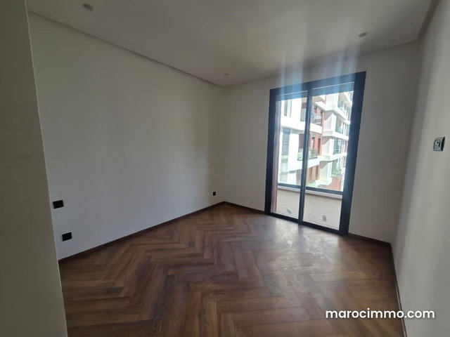 Spacious Empty or Furnished Apartment for Rent — 3