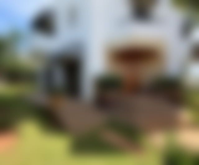 550 m² Villa with Pool and Garden, Hay Riad, Rabat — Rabat