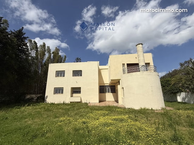 Villa à fort potentiel en vente – OLM Souissi — 4