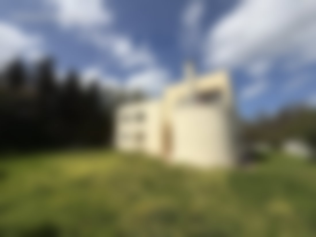 490 m² Villa on 1,212 m² Plot to Renovate, Souissi, Rabat