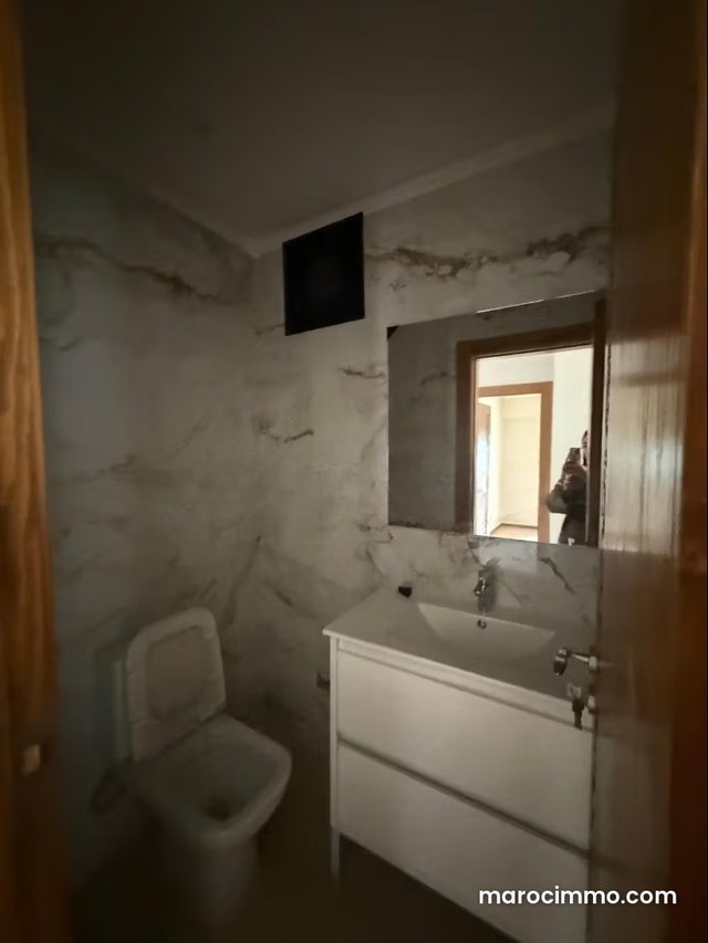 Modern Unfurnished Apartment in Tanger — 3