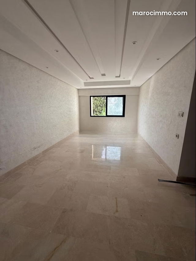Modern Unfurnished Apartment in Tanger — Tangier