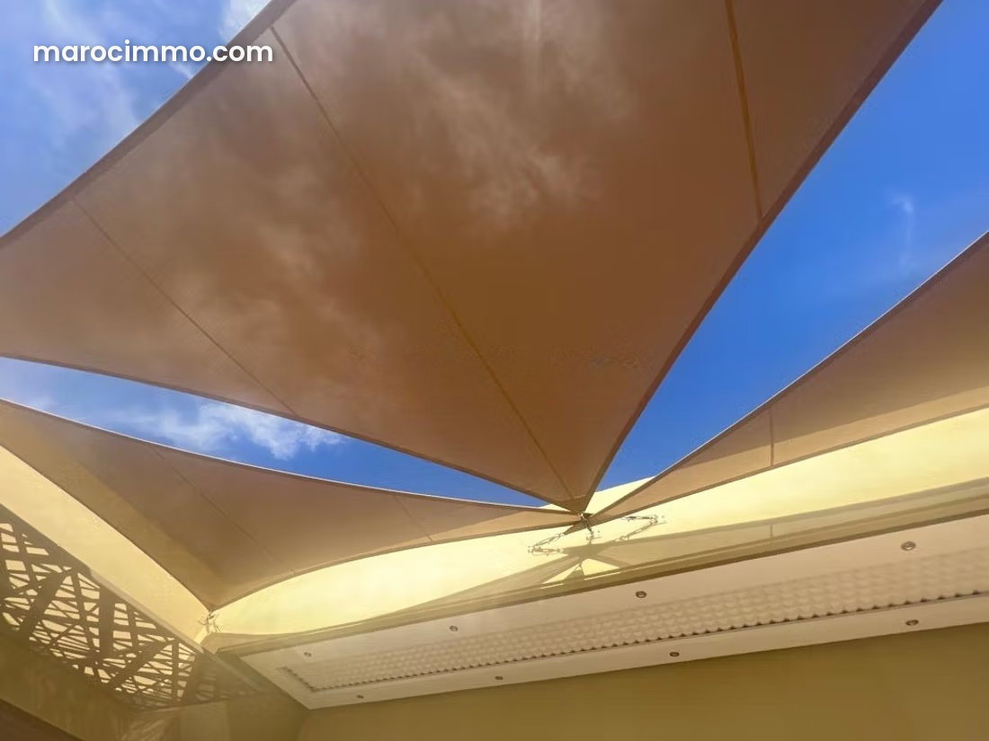 400 m² Villa, 5 Suites, Pool and 3,000 m² Garden, Marrakech — Marrakesh