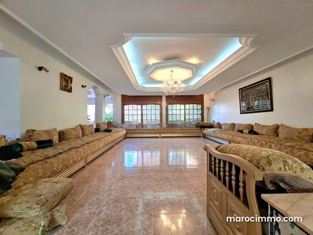 Superbe Villa à Vendre à Sidi Maarouf — 2