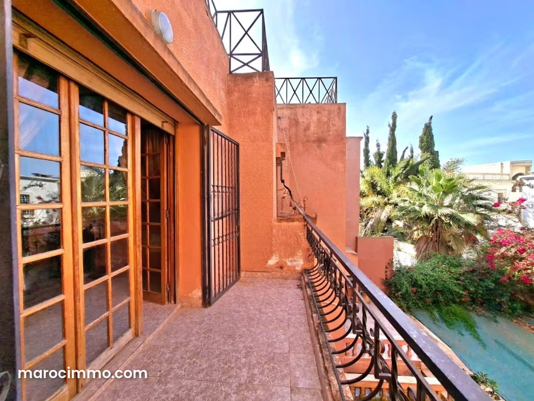 450 m² Villa with Garden in Sidi Maarouf, Casablanca — Casablanca