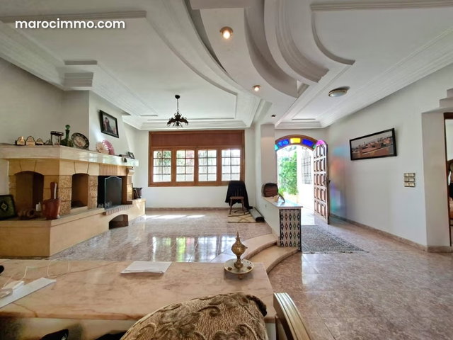 Superbe Villa à Vendre à Sidi Maarouf — 5