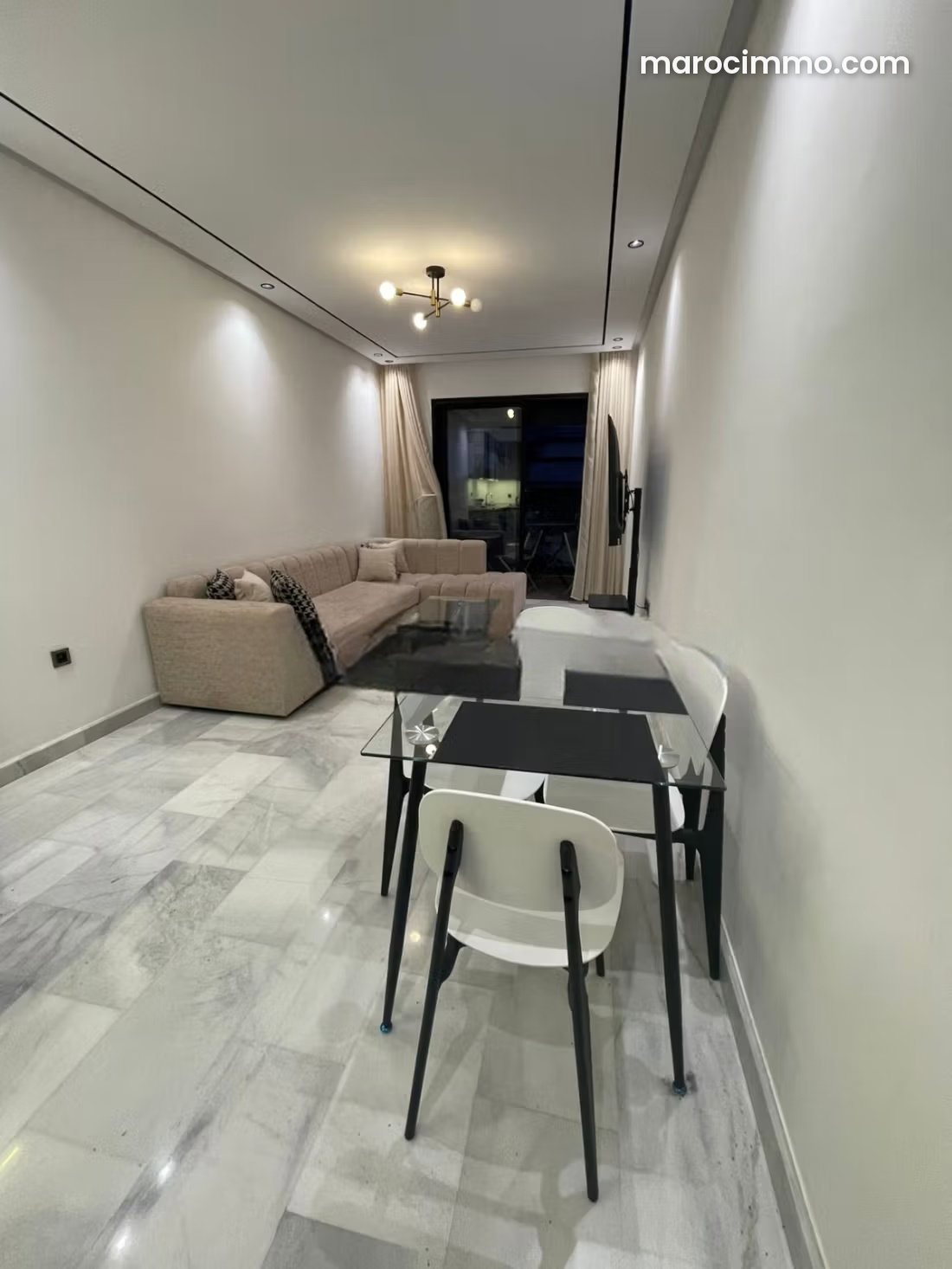 Furnished 60 sqm Studio with Terrace and Garage, Palmier, Casablanca — Casablanca