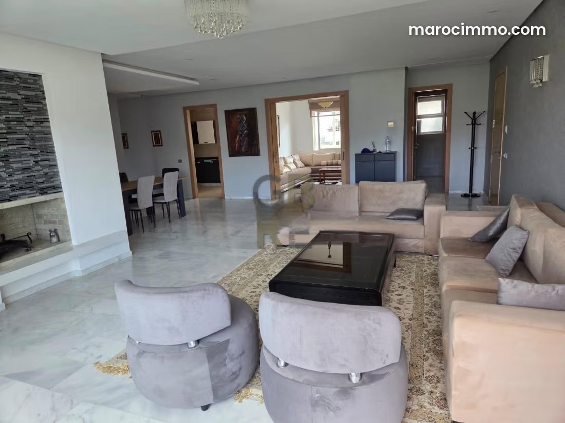 Appartement meublé 210 m², trois chambres, Riyad, Rabat — Rabat