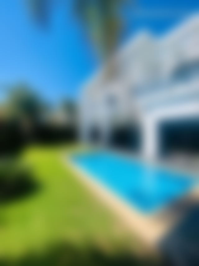 فيلا مفروشة مع مسبح للكراء في قلب بوسكورة — بوسكورة