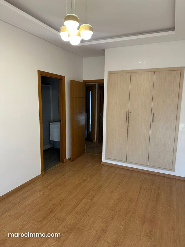 Vite avec 3 ch apprt à casaparc sidi maarouf — 5