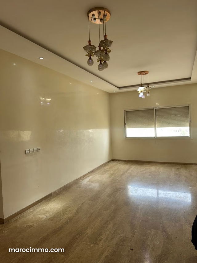 Vite avec 3 ch apprt à casaparc sidi maarouf — Casablanca